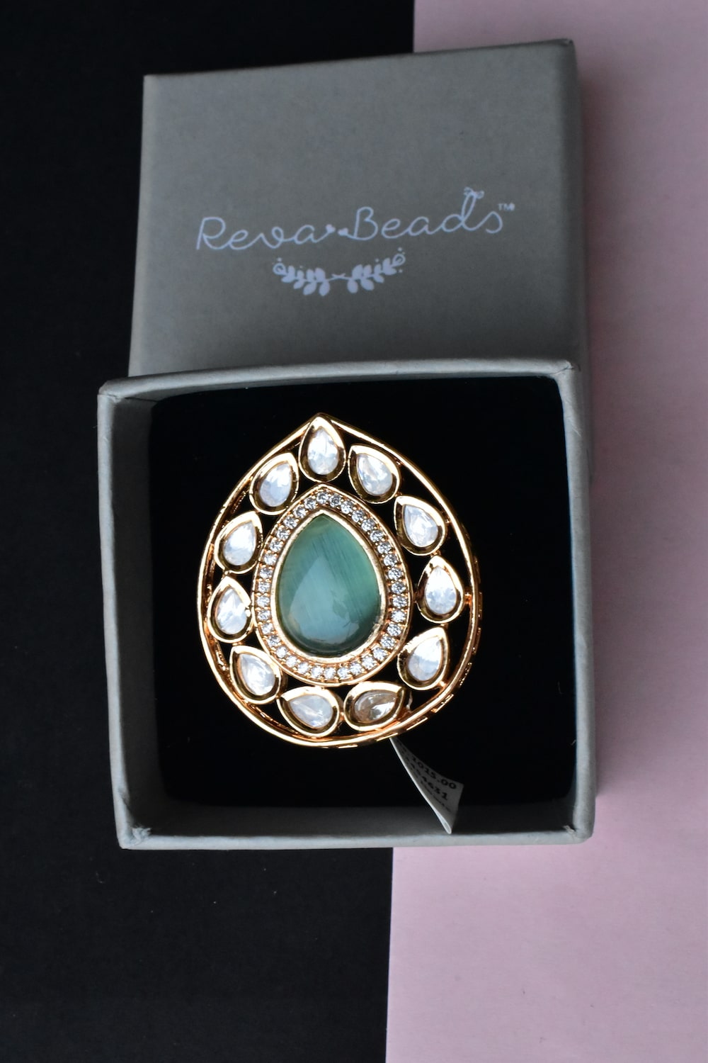 mint kundan finger ring