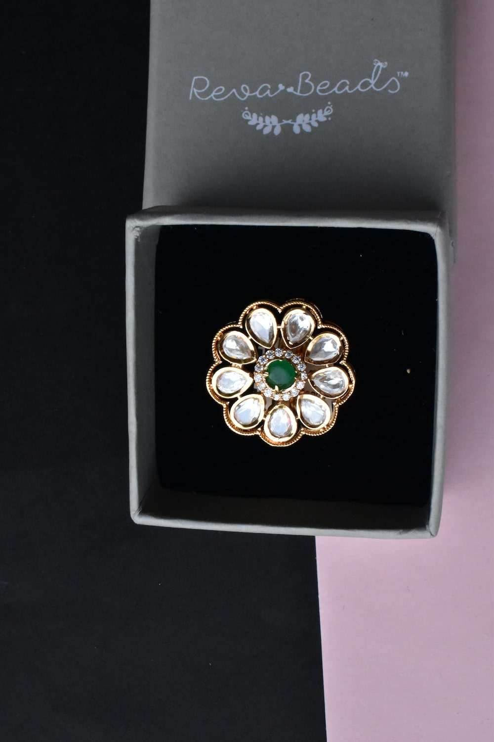 green kundan finger ring