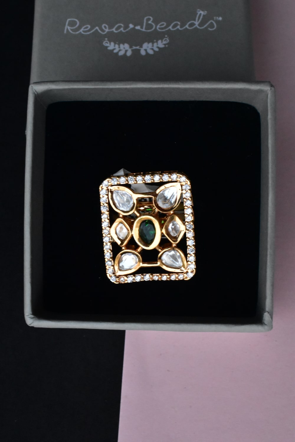 green kundan finger ring