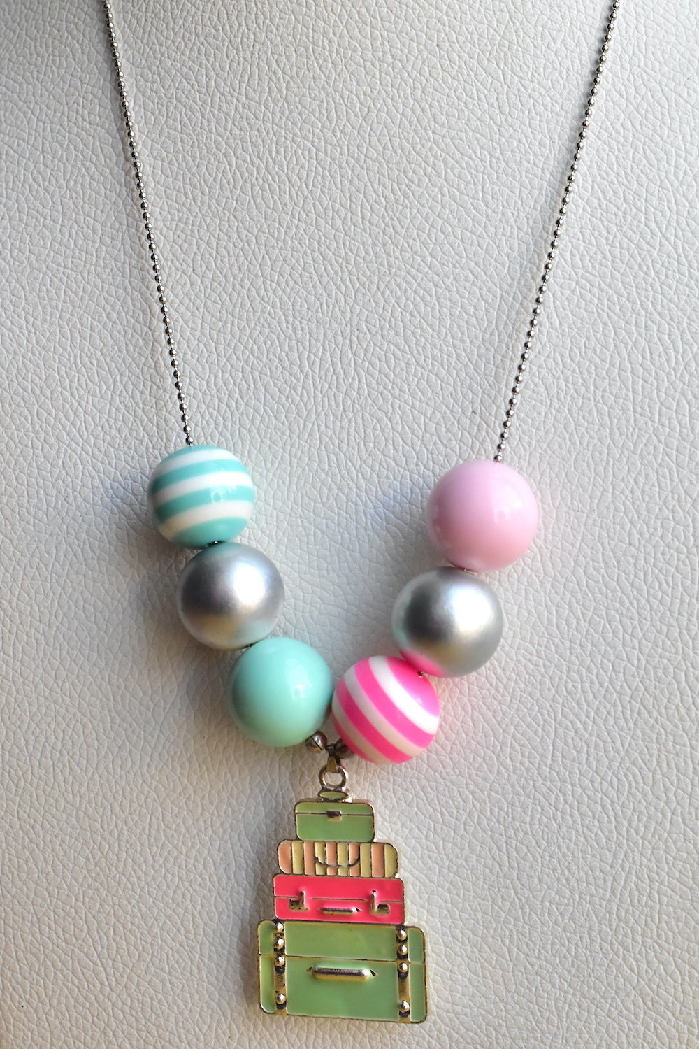 Holiday Theme bubblegum beads necklace bbn231099