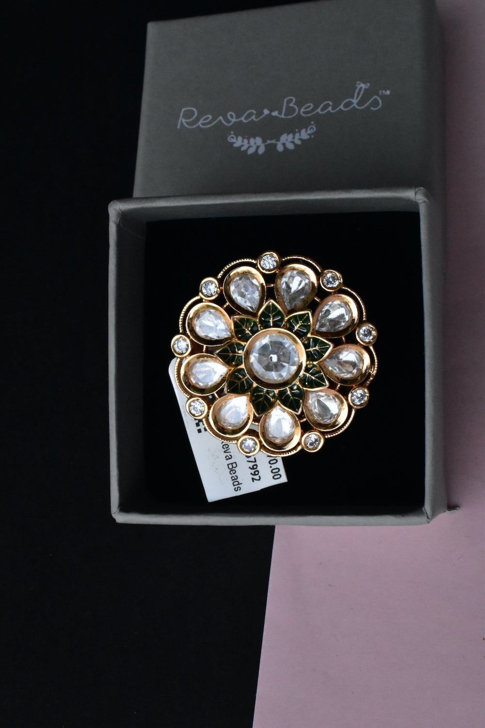 green kundan finger ring