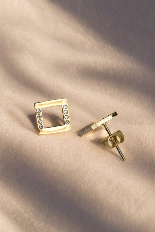 Minimalist gold polish stud earrings migpse231029