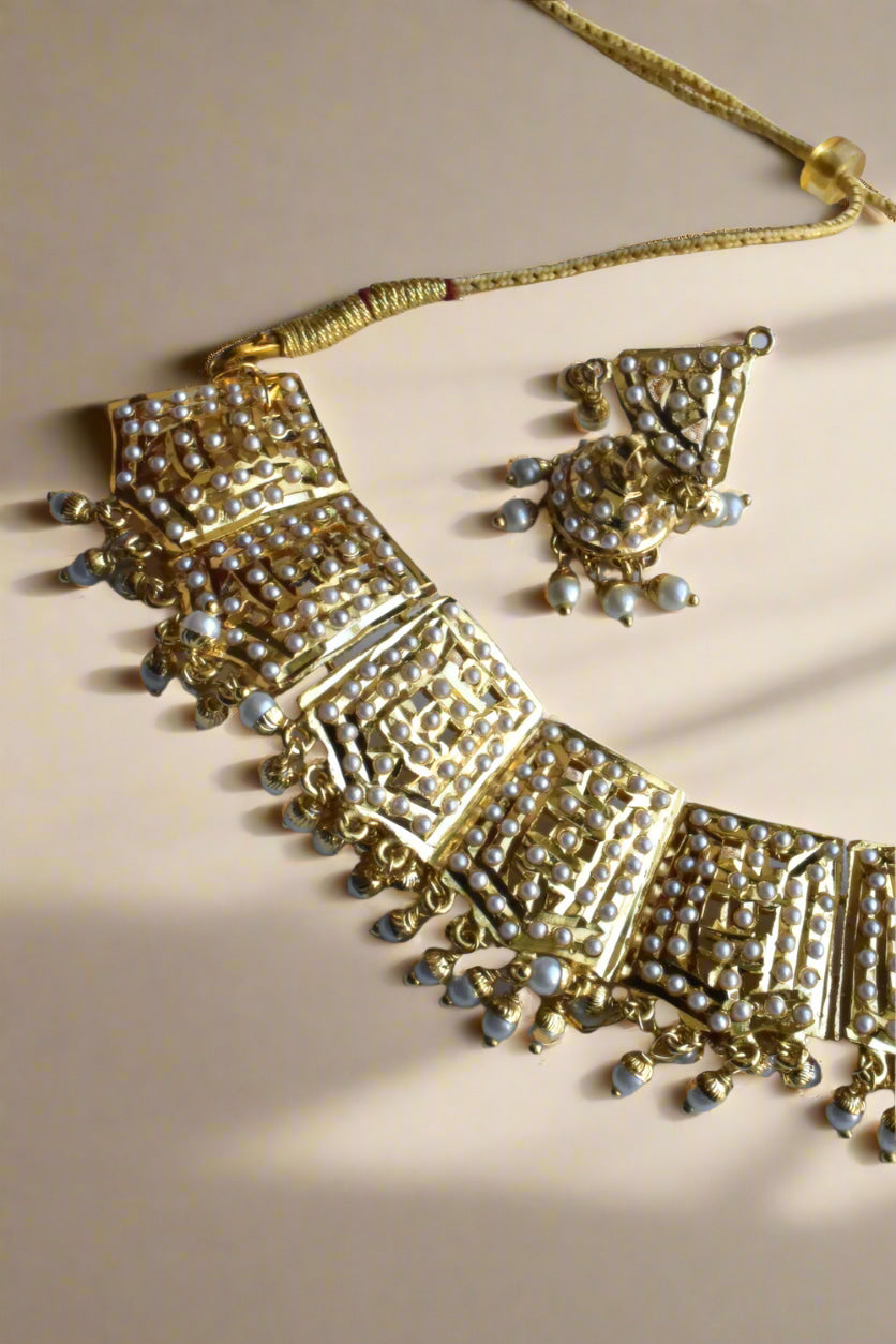 Hyderabad jadau necklace