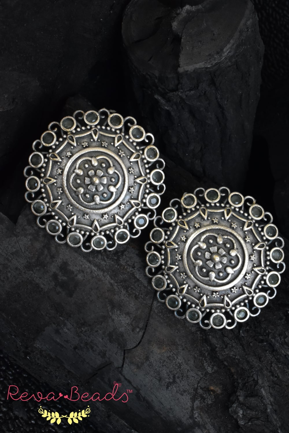 round silver studs