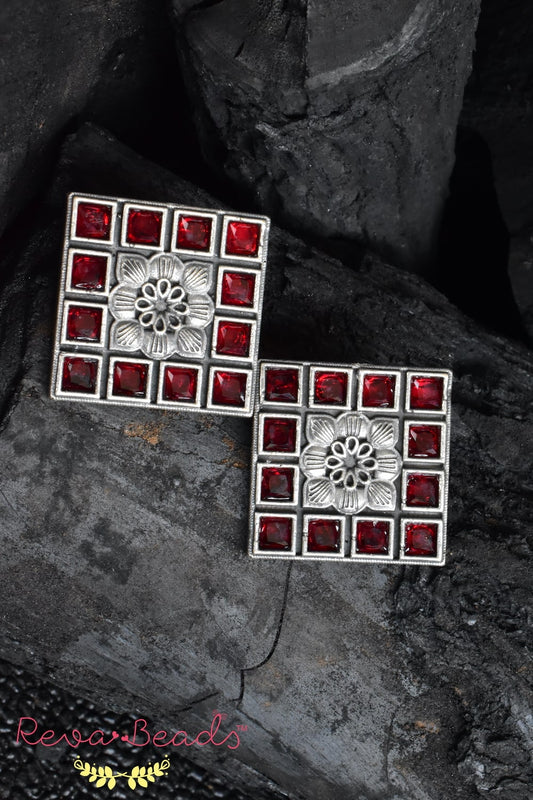 red square studs