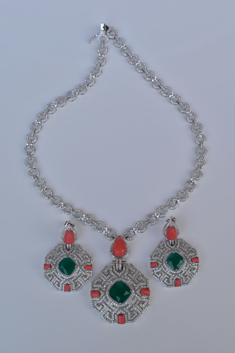 ad necklace set