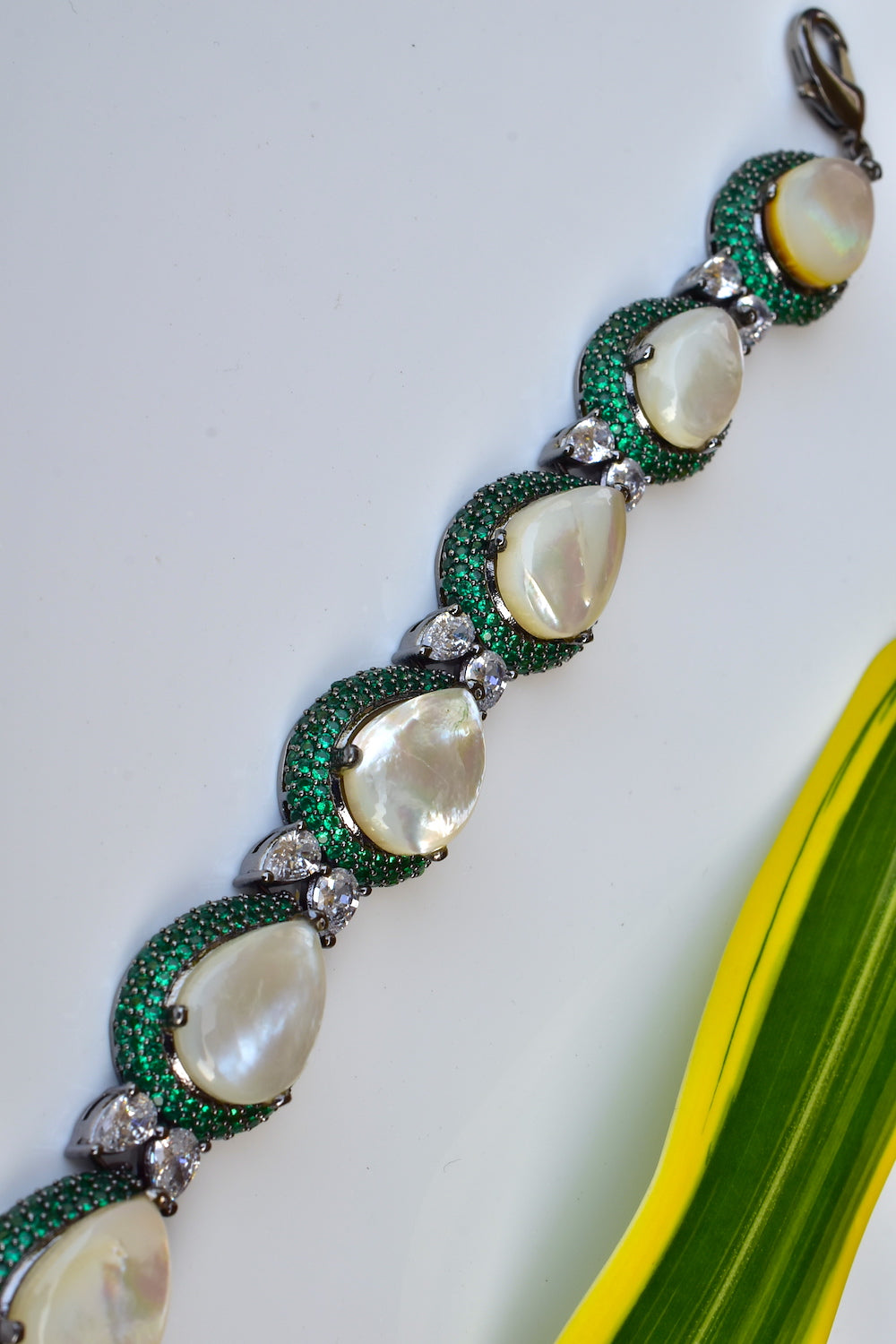 nano setting bracelet