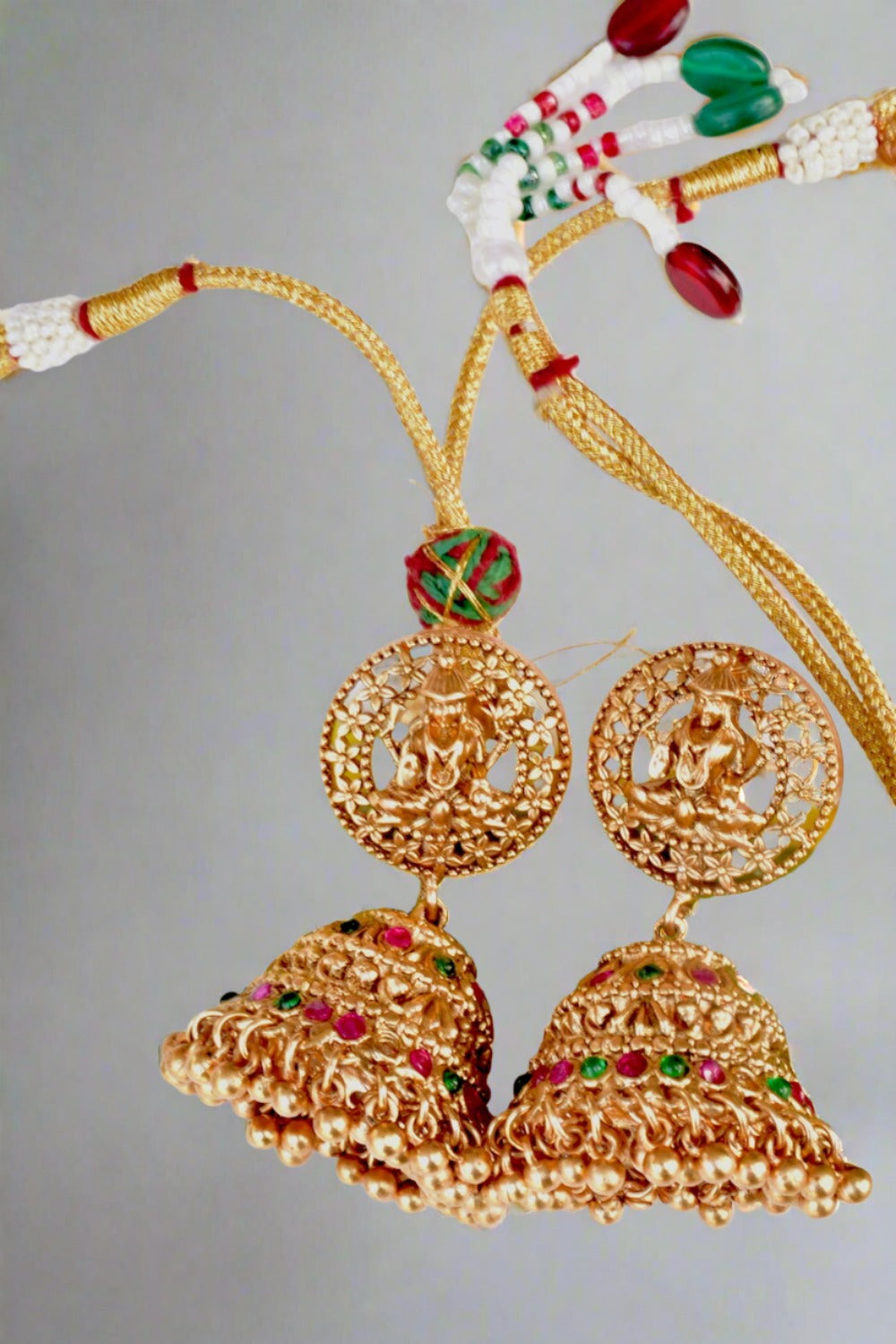 antic jwellery