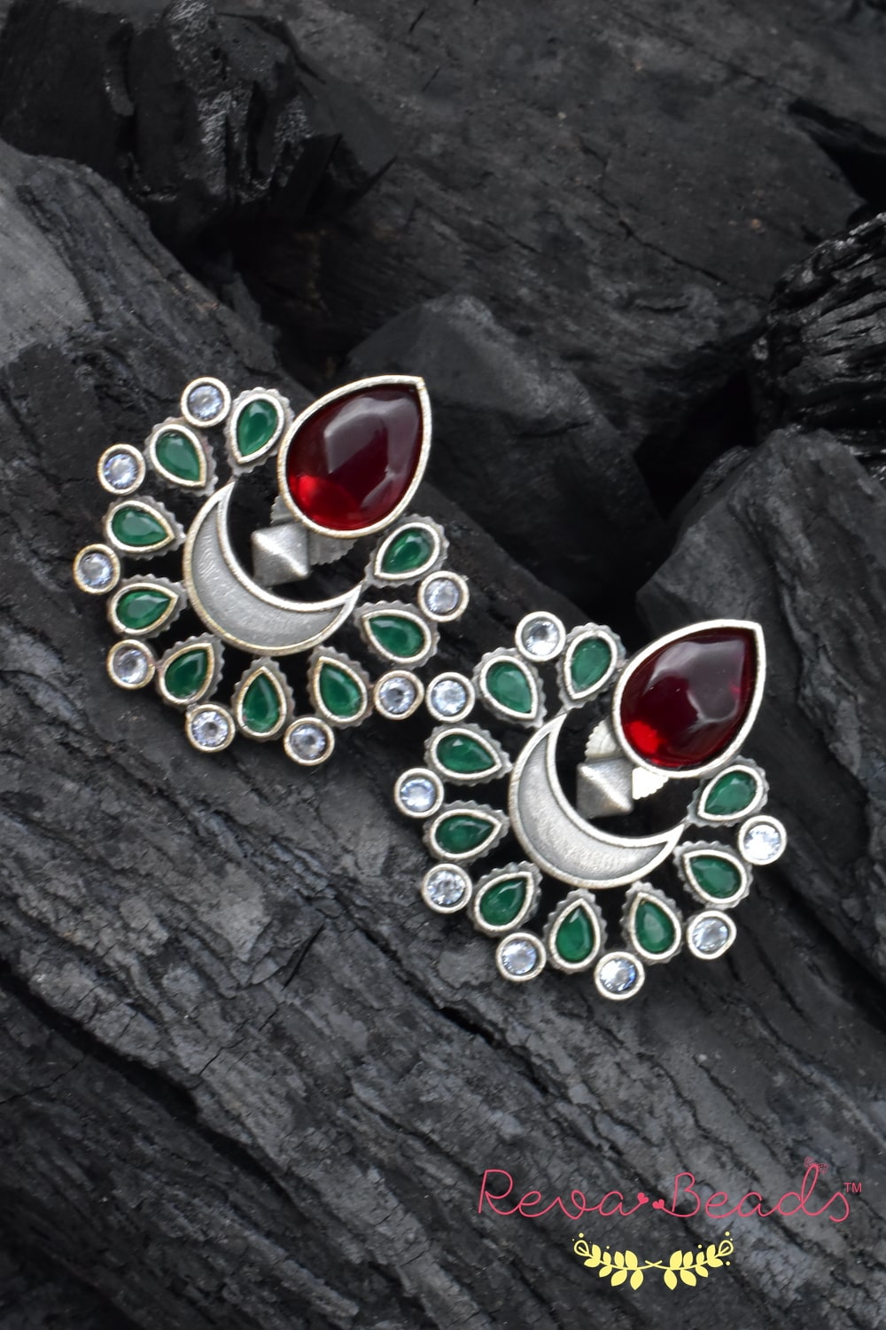 vintage look earrings
