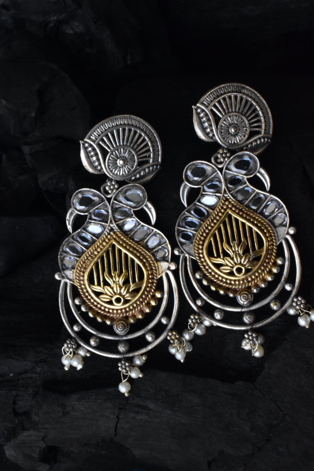 tribal drop chandbali earrings trce230379