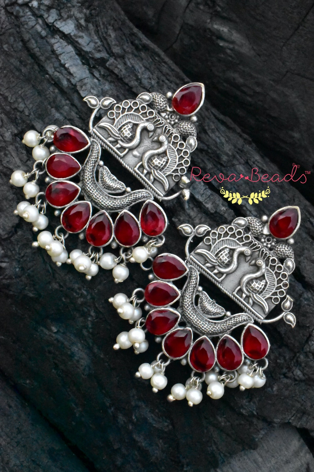 oxidised studs