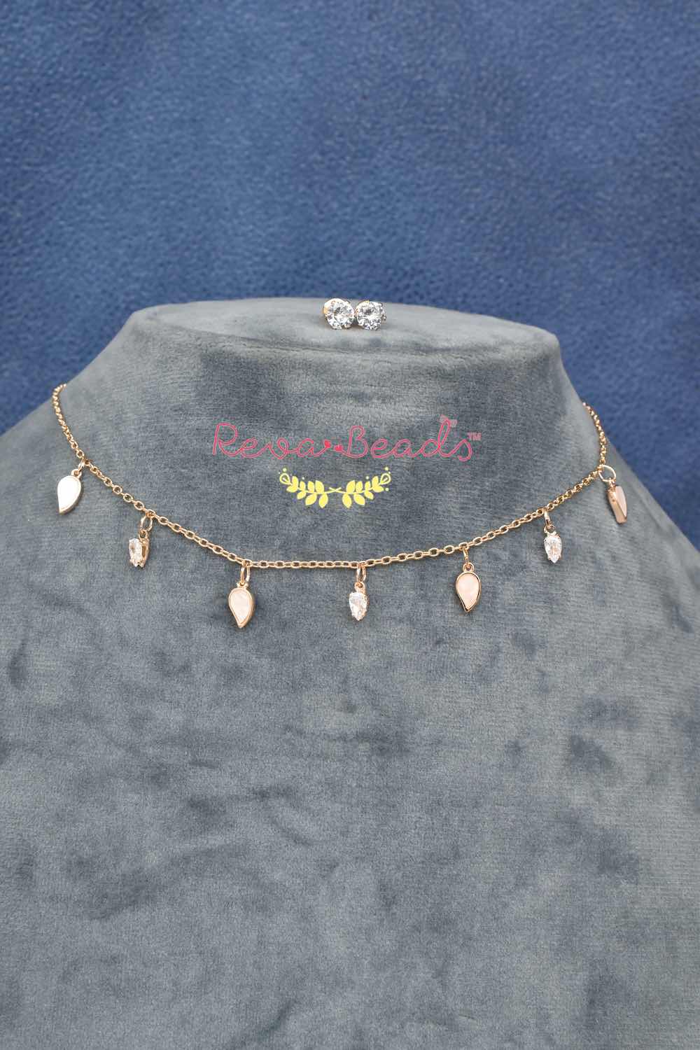 minimalist gold polish choker Necklace Earrings Set 221038