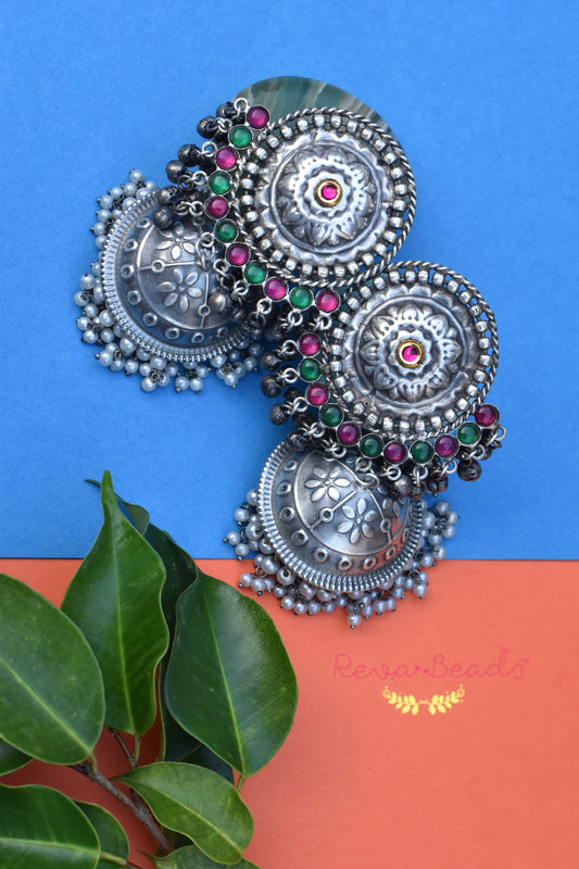 stylish ruby-green drop earrings