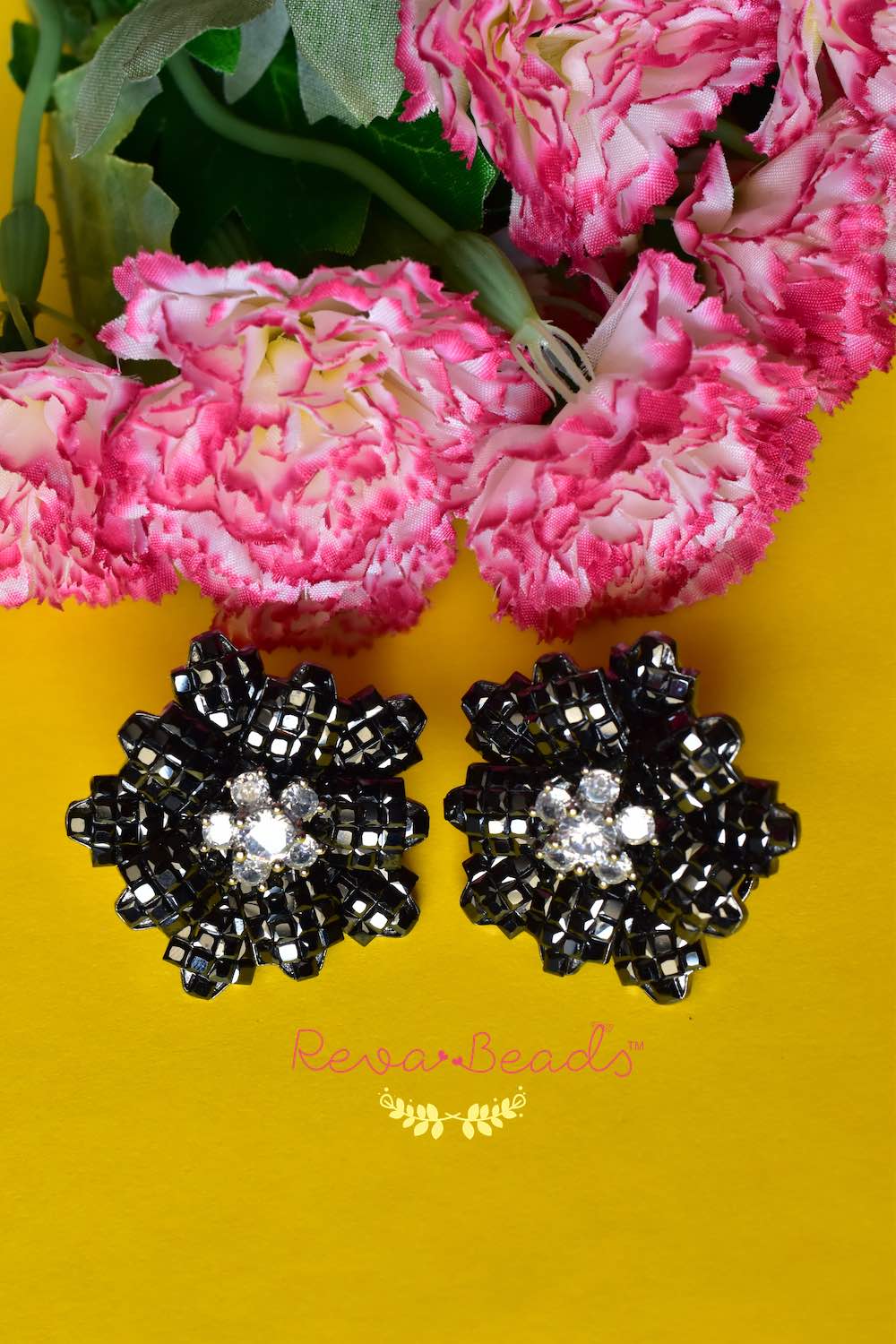 black invisible setting earrings
