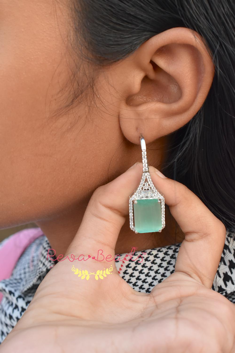 mint cz drops