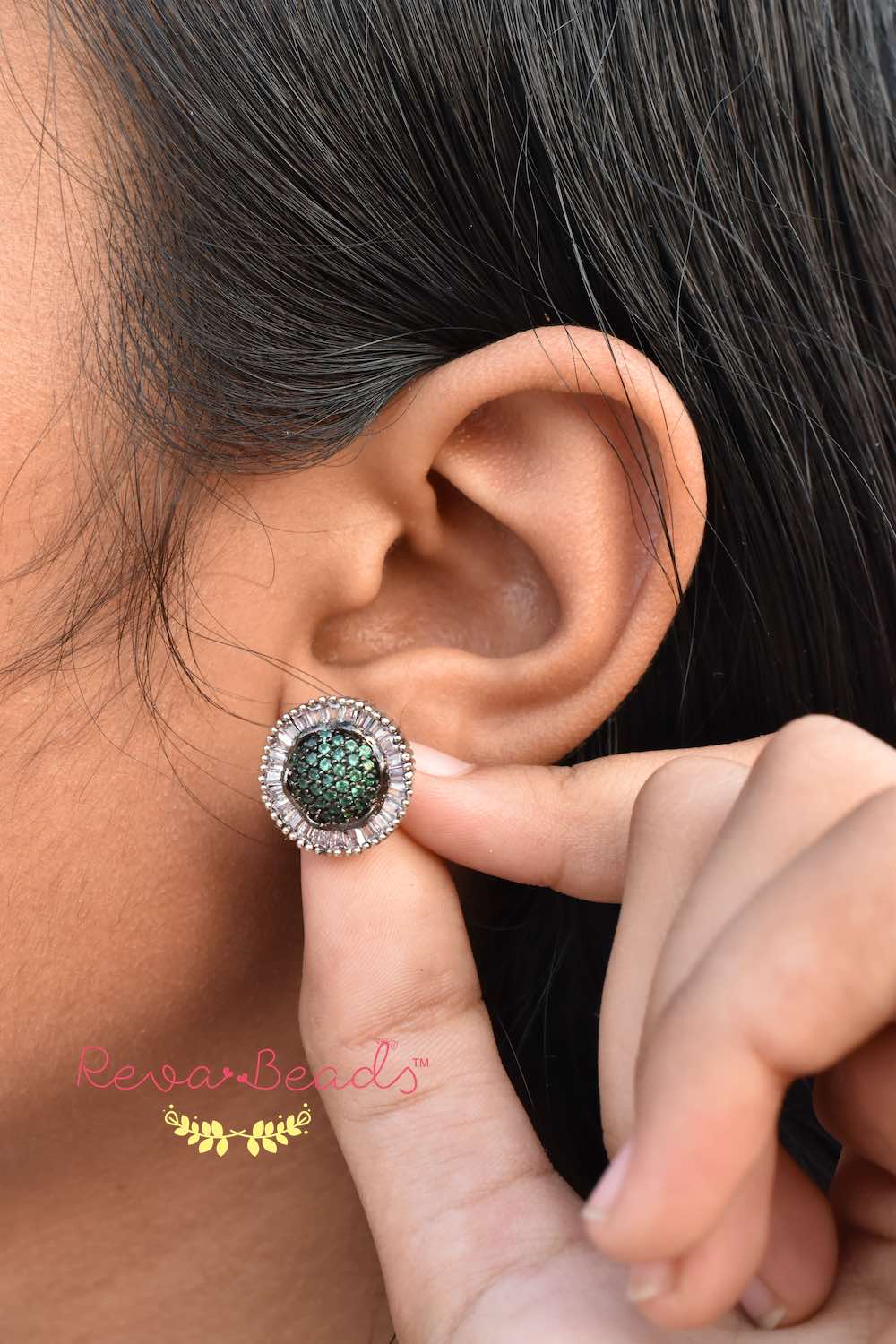 green ad earrings