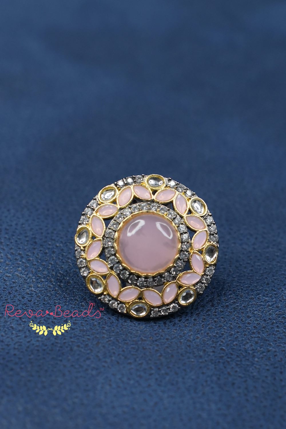 pastel finger ring