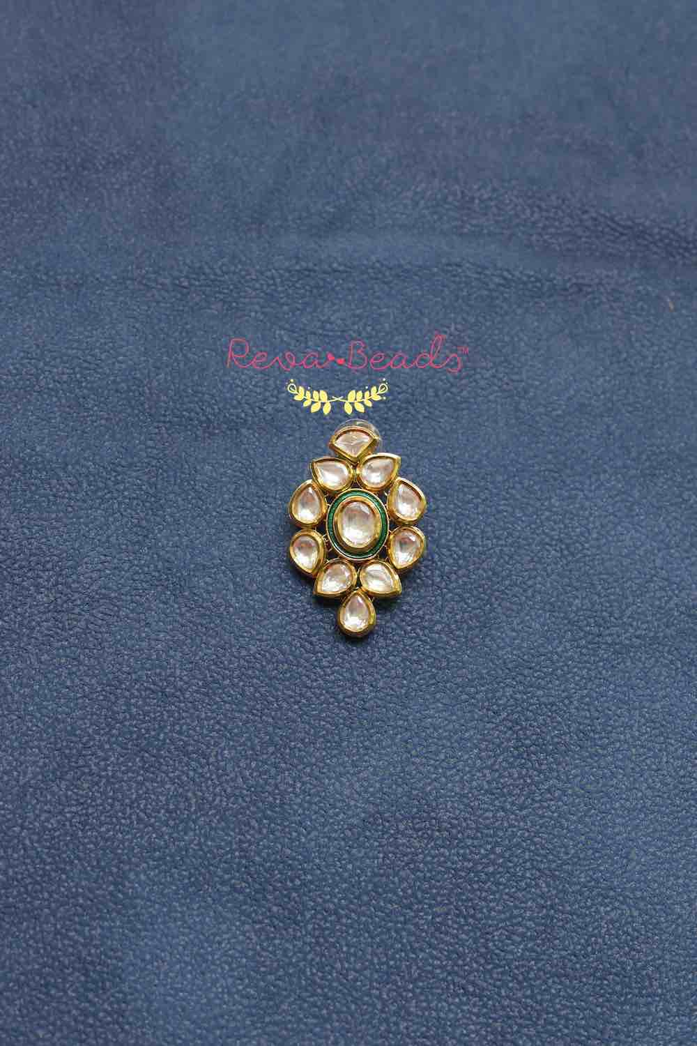 kundan stud