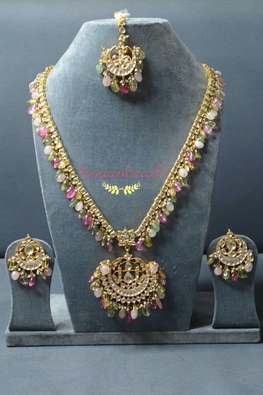 long kund necklace
