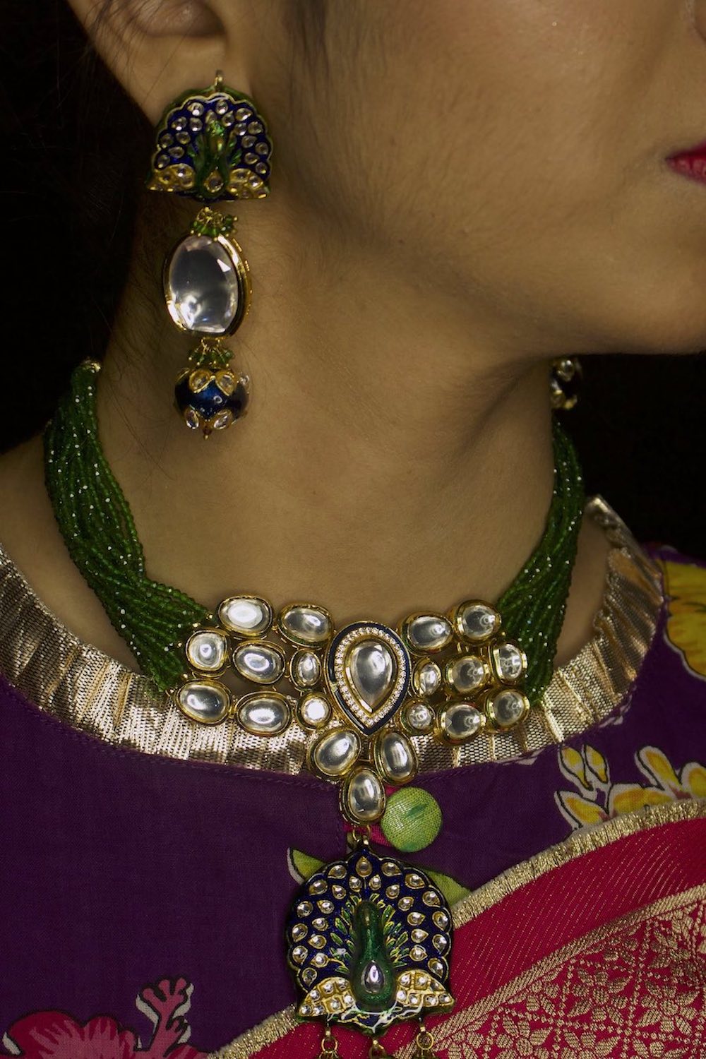 peacock choker