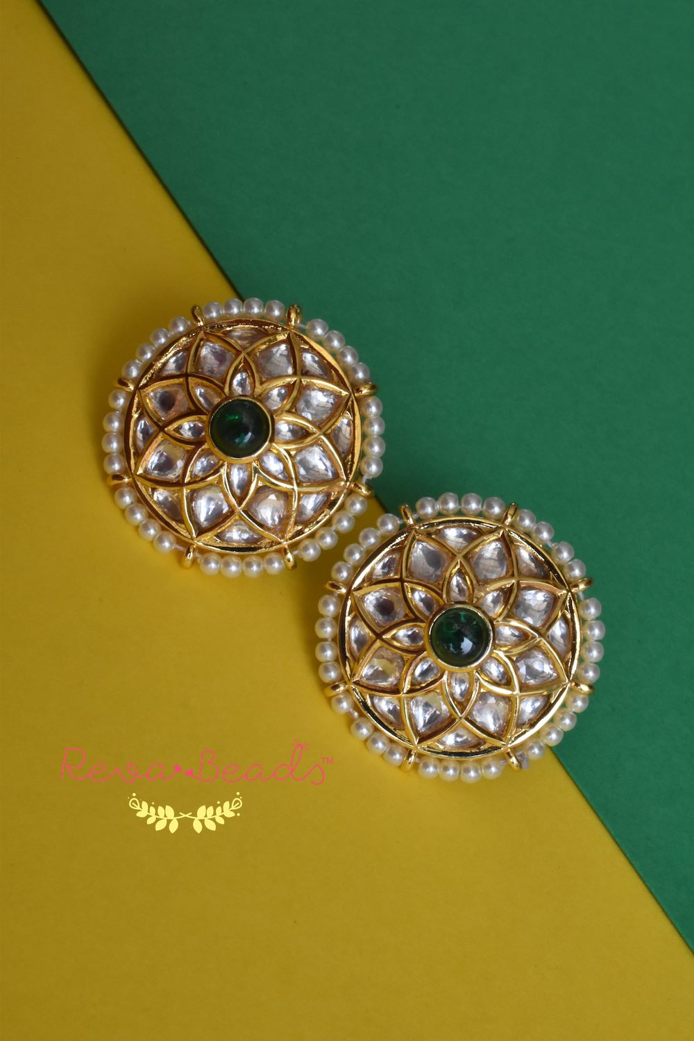 kundan round studs