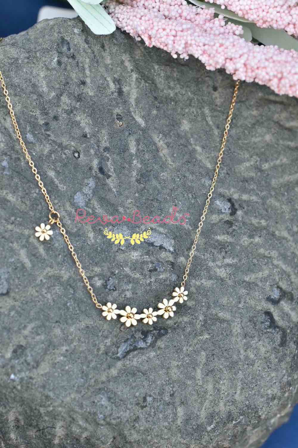anti tarnish necklace
