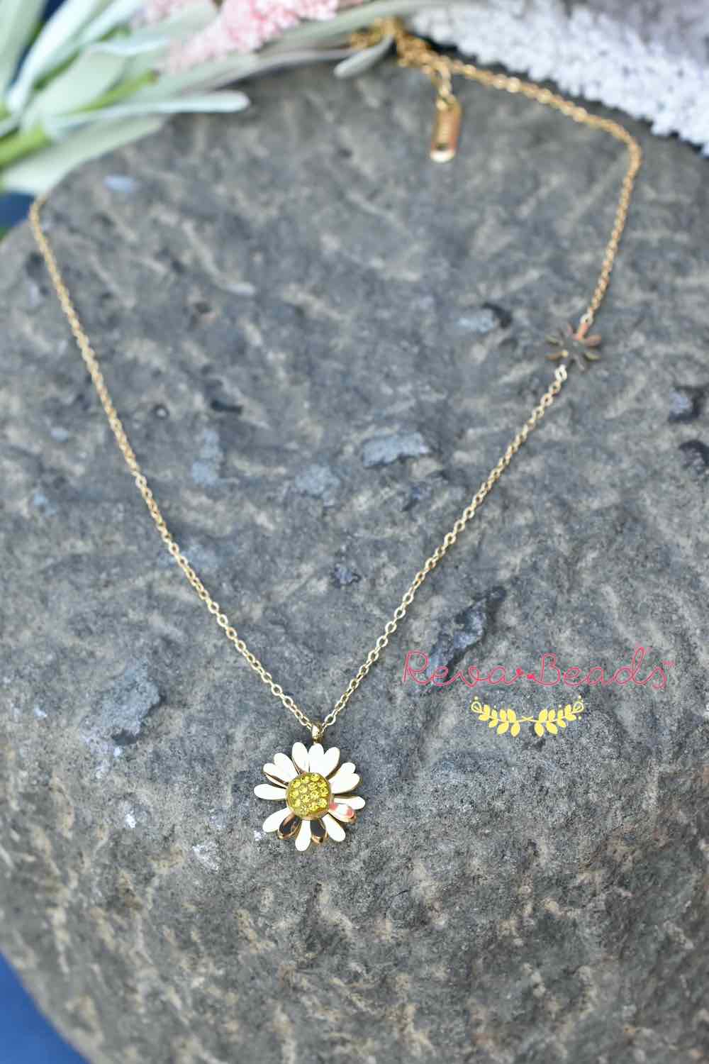 stainless steel floral chain pendant