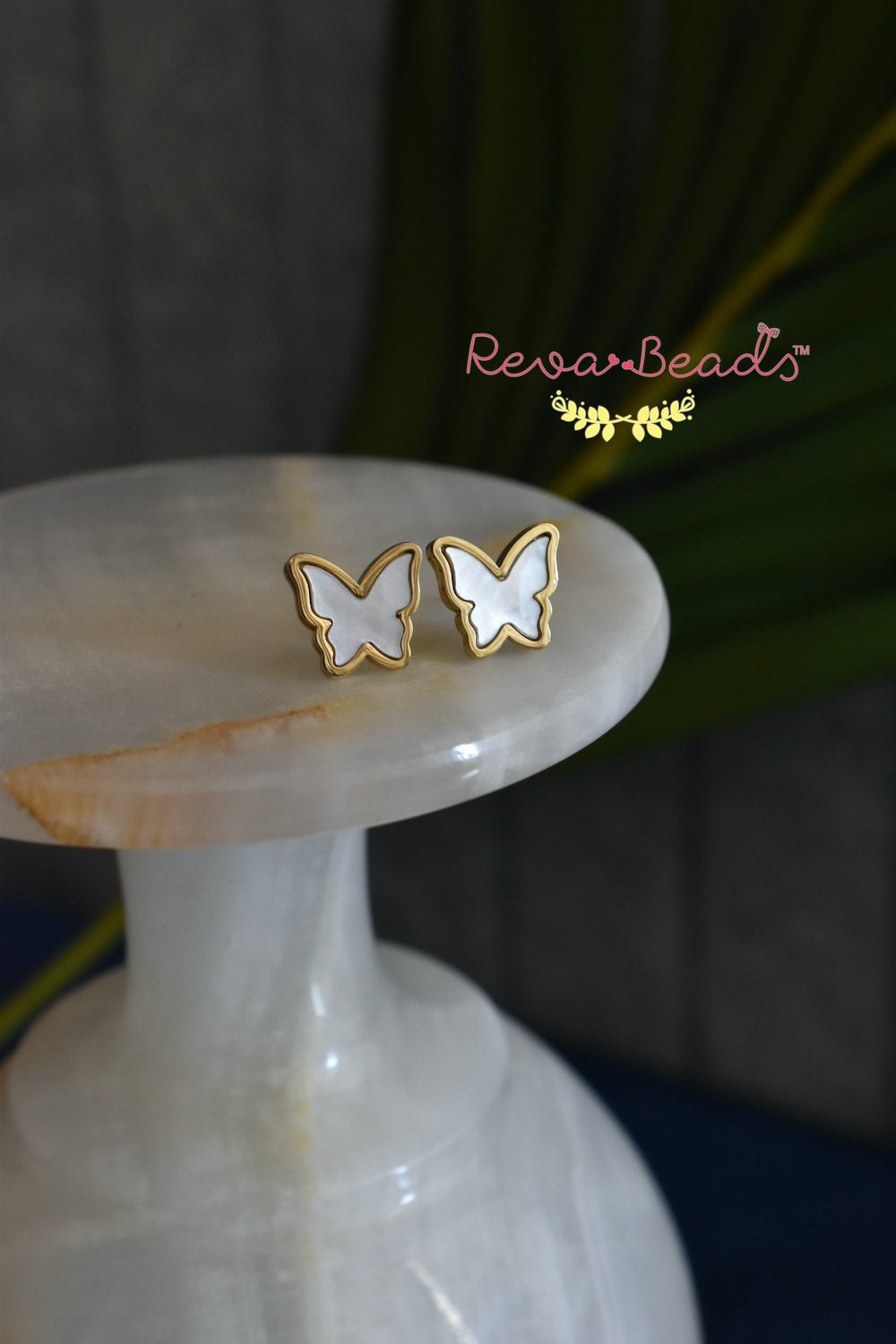 minimalist gold polish stud earrings migpse220948