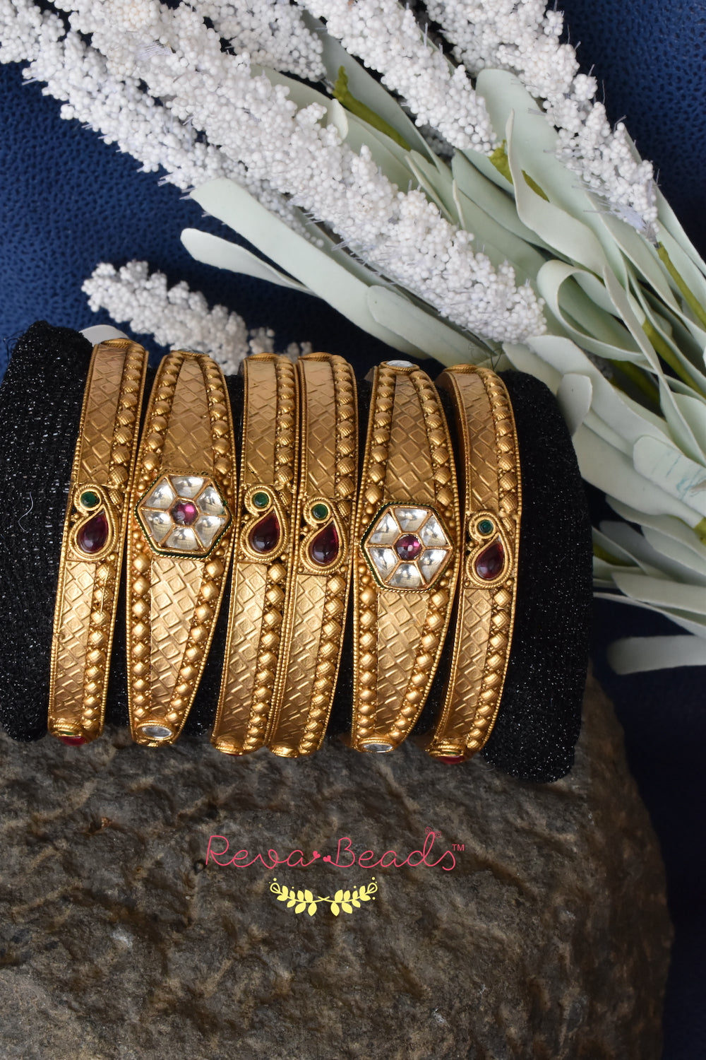 antique gold bangles