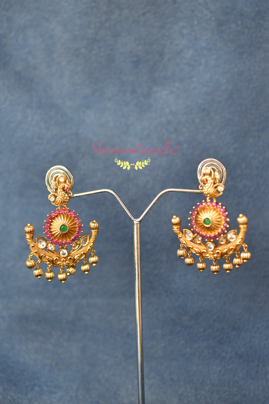 antique gold earrings