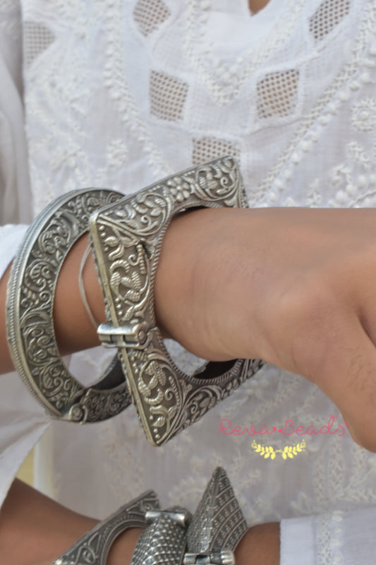 tribal bangle bracelet trbn221341
