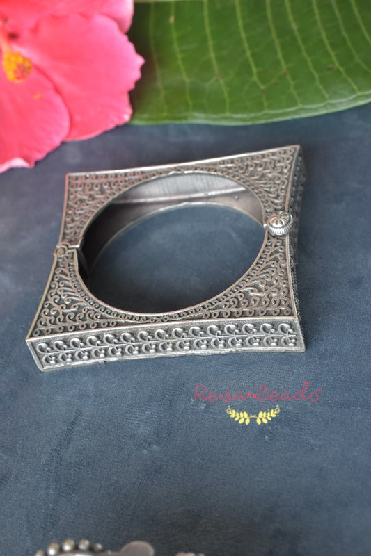antique silver brass bangle