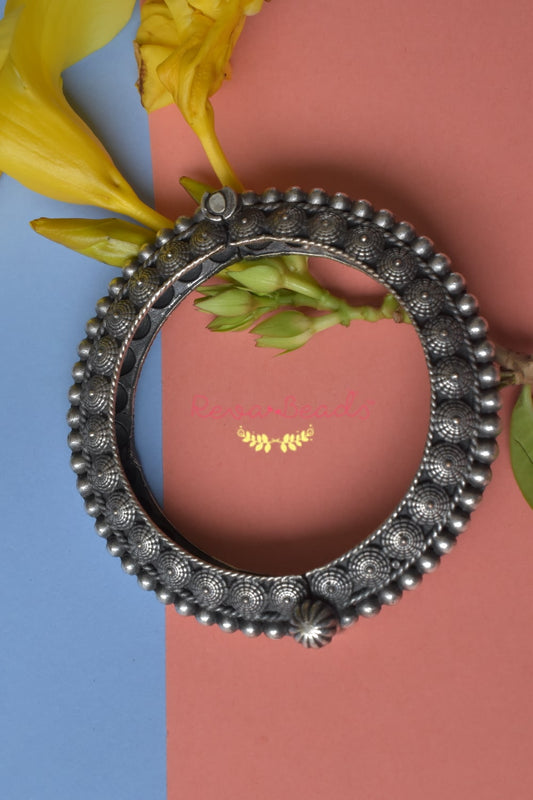openable tribal bangle