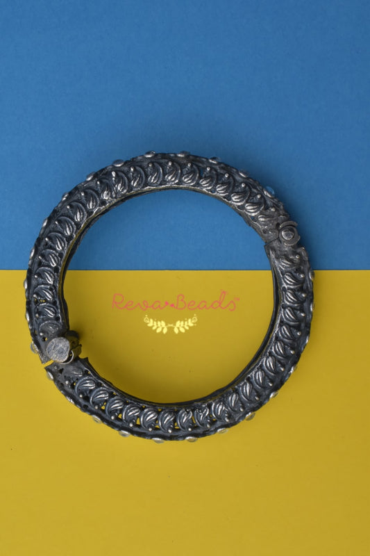 antique silver stone studded kada