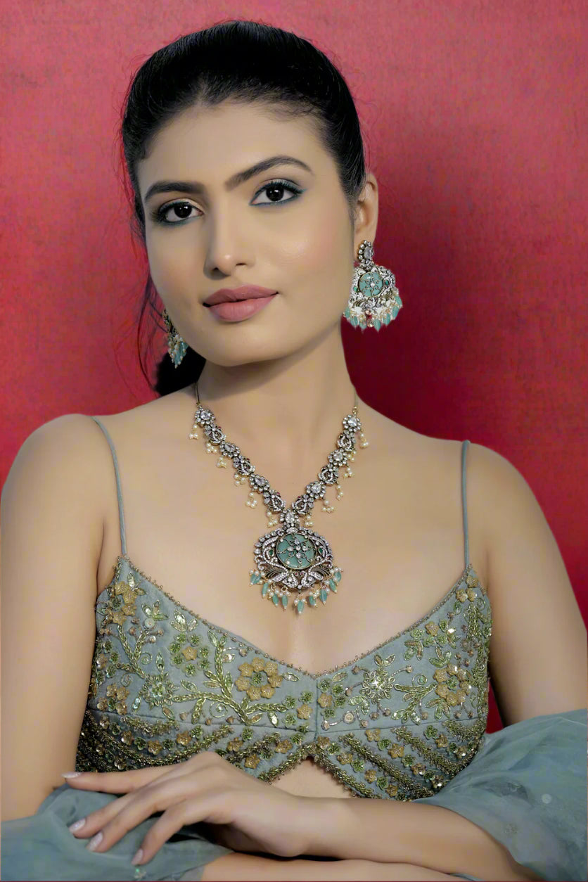ad zirconia victorian kundan Choker Necklace Earrings Set