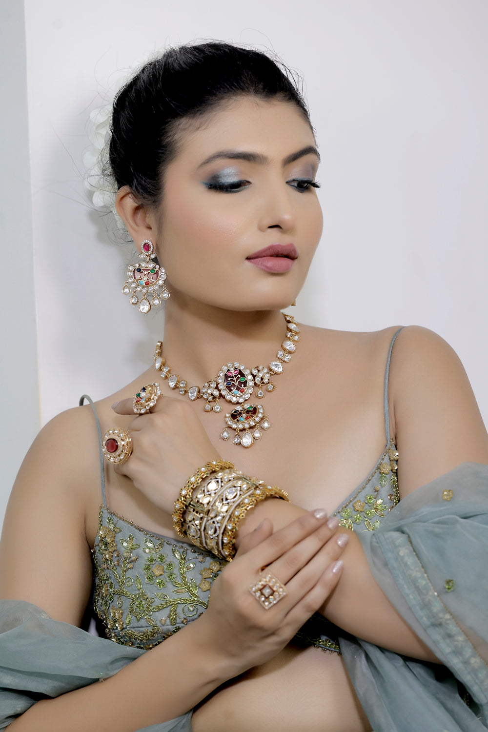 Multicolour Gold Plated Contemporary Necklace set jadau Long Necklace Earrings klnes240349