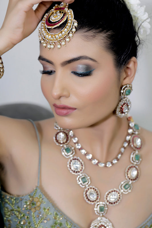 kundan tika