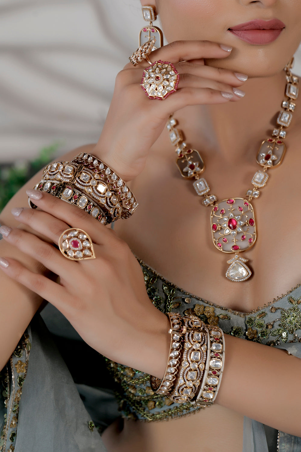 stack of kundan bangle