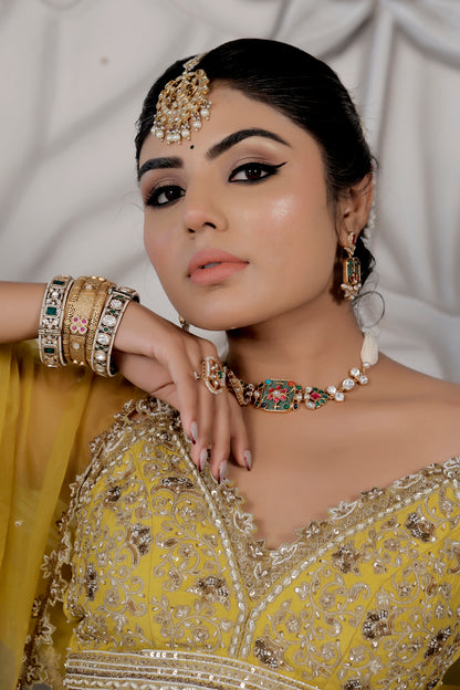 delicate holdali chokers