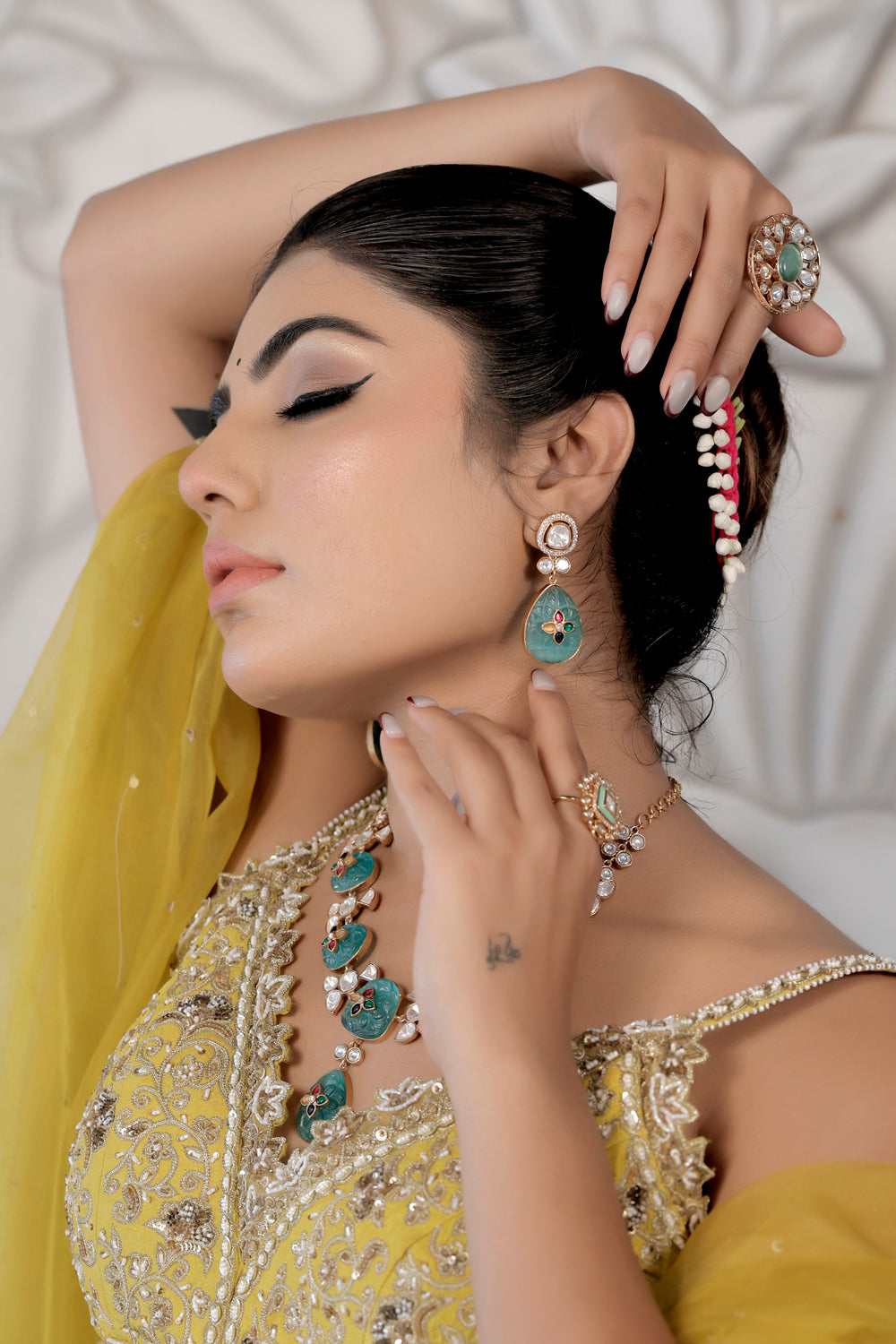inlay stone carved cz kundan necklace