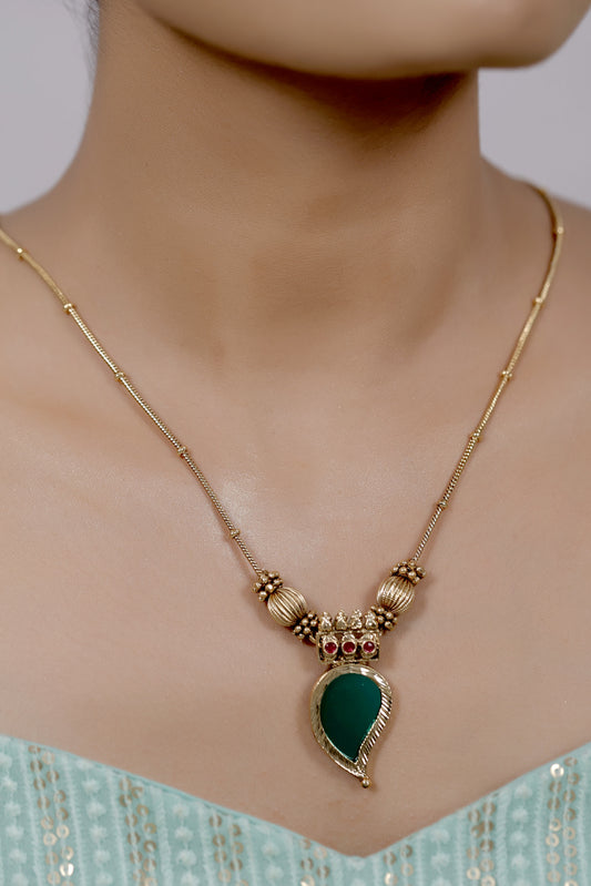 paisley necklace set