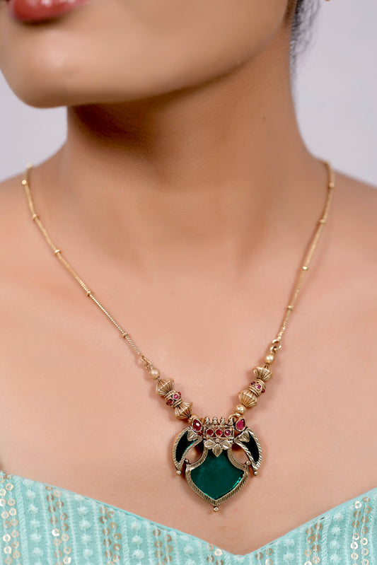 glass kundan necklace