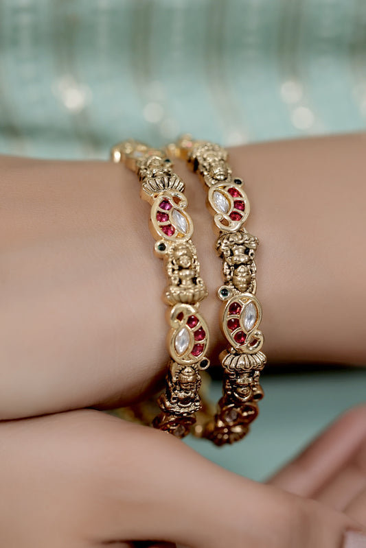 godess lakshmi paisley design
