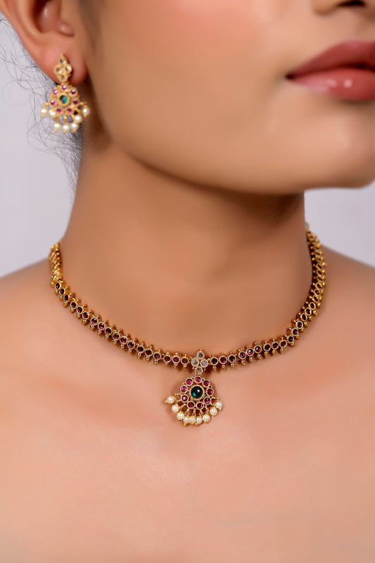 delicate temple set