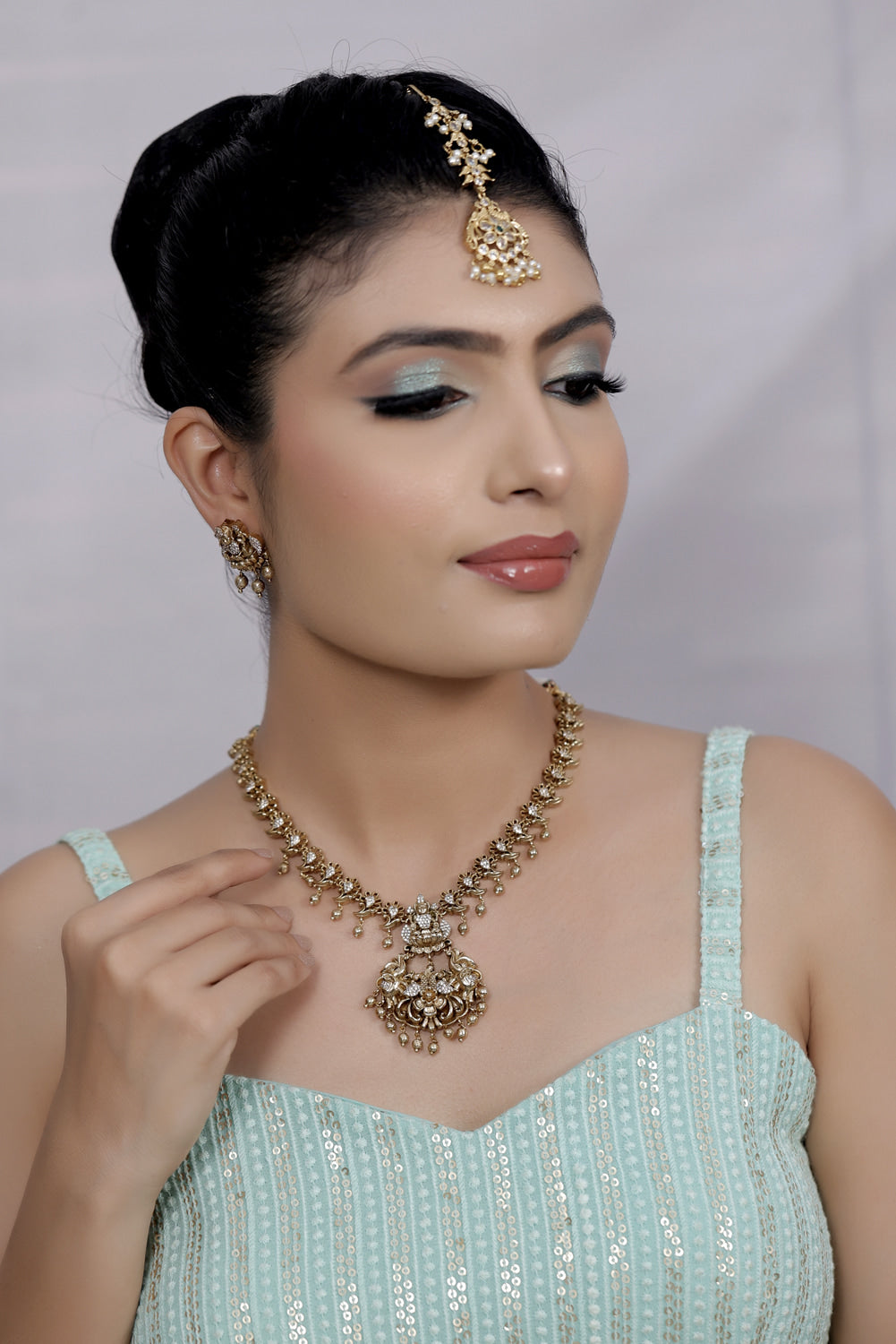 godess lakshmi temple necklace