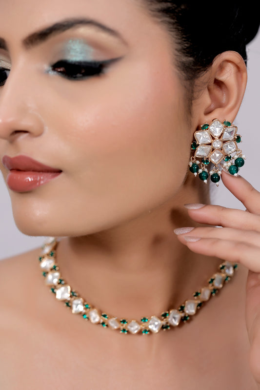 emerald kundan jewellery
