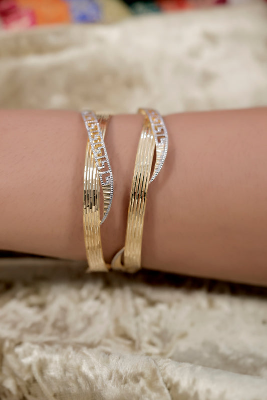Dual tone bangle