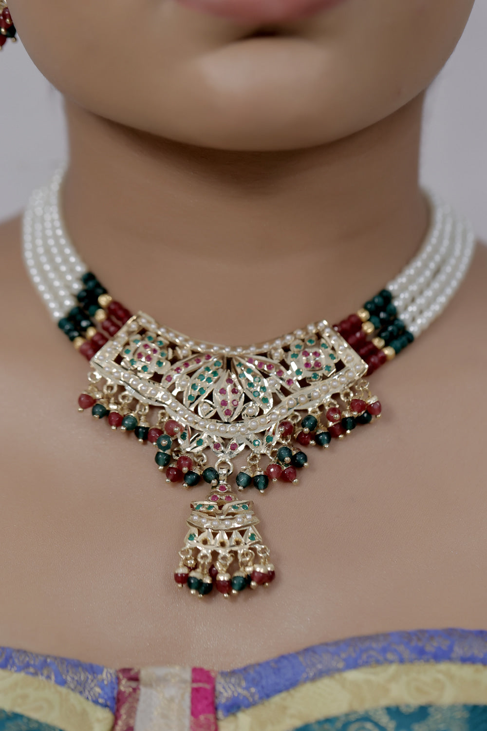 jadau kundan necklace earrings
