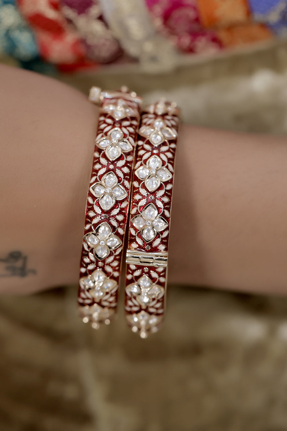 tyaani meenakari bangle
