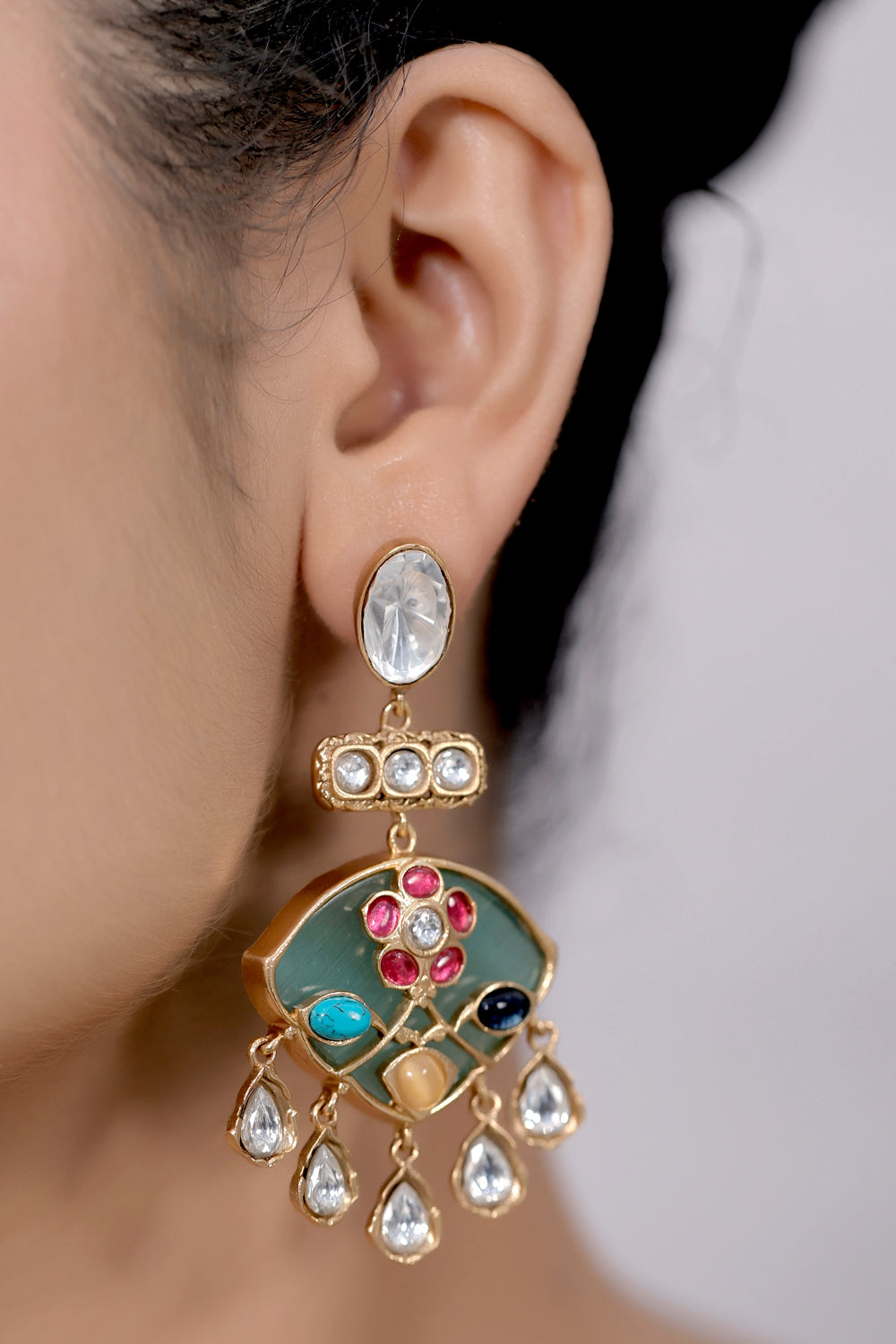 holdali earrings